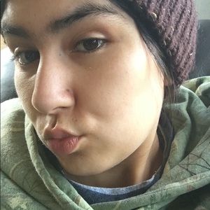 Meet your Posher, Ellene